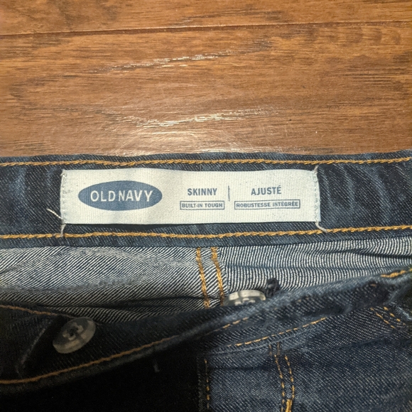 Kids size 14 Old Navy Jeans - Picture 2 of 3